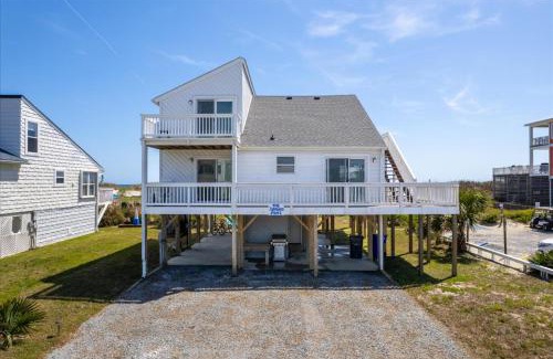 Yaupon Beach Casa | Deck and View Oceanfront Oasis in Oak Island!