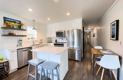 Inlet Beach Cabaña | Deck, Porch & Yard Galore | 3BR Coastal Escape