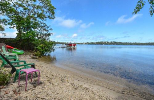 Harwich Casa | Deeded Pond Access Ping Pong