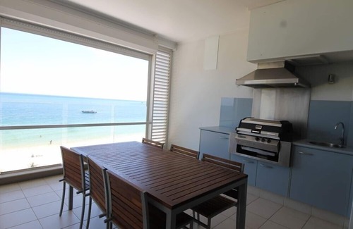 Brisbane Waterfront Casa | Deep Blue 11 Apartment Moreton island