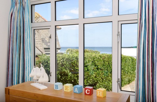 West Looe Casa | Deep Blue Shore - gran casa de vacaciones de lujo, a 60 metros de la playa
