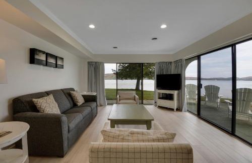 Boyne City Casa | Deer Lake Villa Bldg. #4
