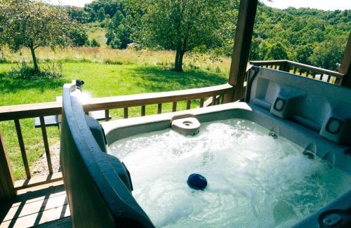 Logan Casa | Deer Run - by The Chalets