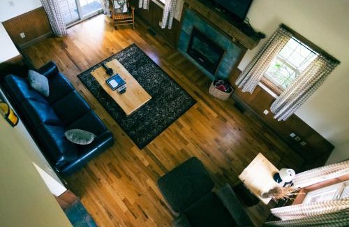 Logan Casa | Deer Run - by The Chalets