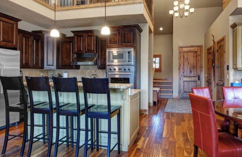 Park City Casa | Deer Valley Lakeside Ski House *Sleeps 16