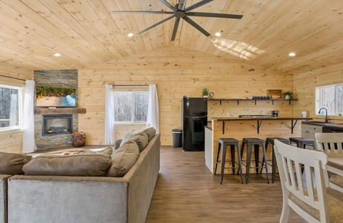 Rockbridge Cabaña | Deerberry Ridge (Hocking Hills Area)
