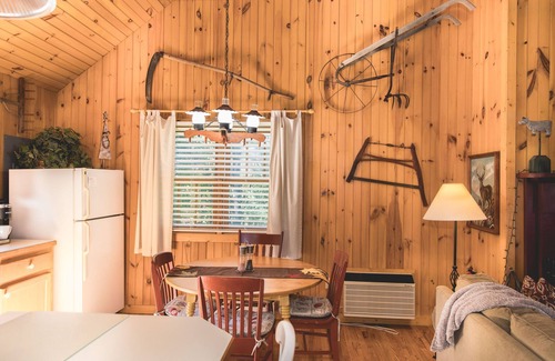Lexington Casa | Deerfield Cottage