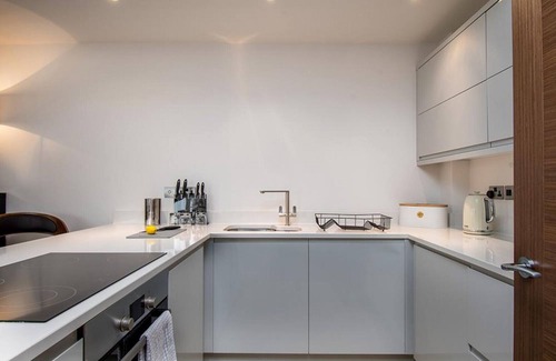 Deganwy Cabaña | Deganwy Tower Apartment