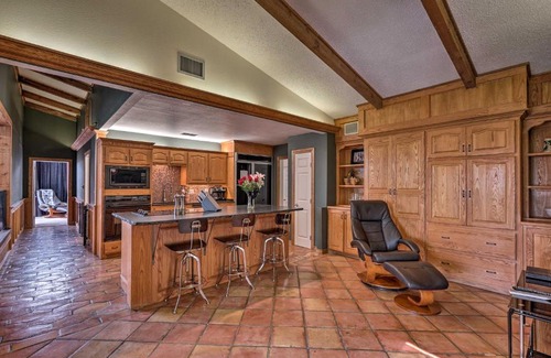 Amistad National Recreational Area Casa | Del Rio Home with Lake Views and Private Outdoor Pool!