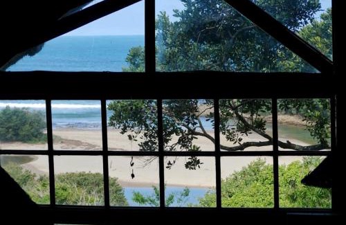 Port St Johns Cabina | Delicious Monster Accommodation