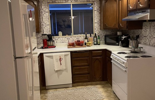 Reno Casa | Delightful 2-bedroom house in Reno with AC, WiFi
