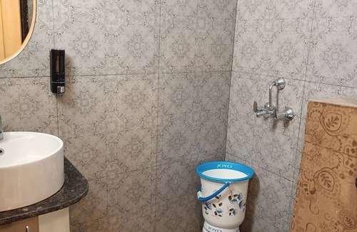 Bouvet Island Apartamento | Delightful 3-bedroom apartment with AC in Mohali
