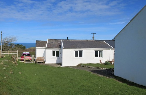 Llanrhian Cabaña | Encantadora casa de campo con vistas panorámicas al mar cerca de St. Davids