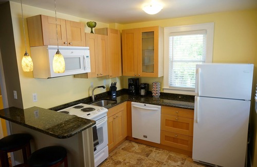 Plymouth Apartamento | Encantador, acogedor piso superior en Plymouth, Michigan