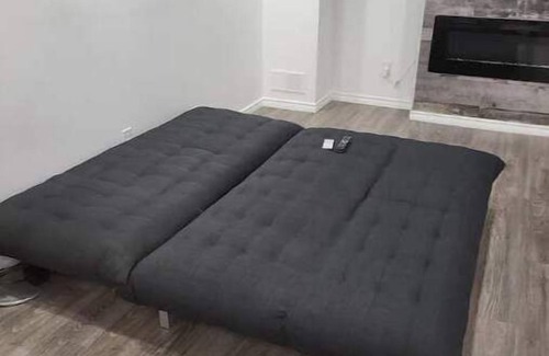 Halton Regional Municipality Apartamento | Delightful one bedroom plus 1 -basement apartment