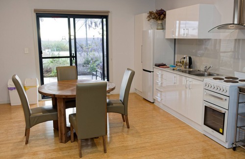 Baskerville Apartamento | Encantador apartamento tipo estudio, veranda privada, vistas especiales