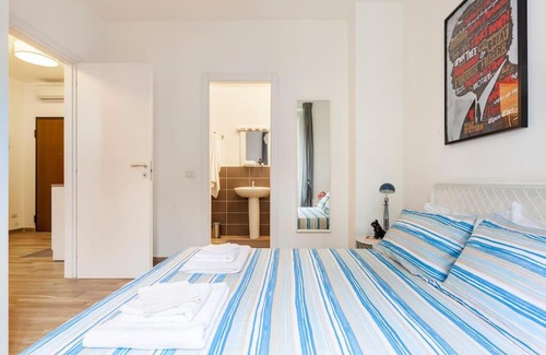 Cagnola Apartamento | Delizioso appartamento sul Castello con Netflix & WIFI