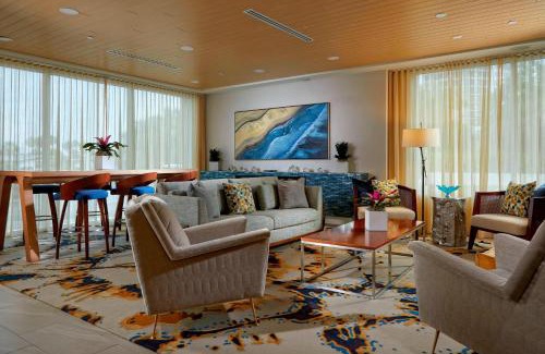 Daytona Beach Shores Hotel | Delta Hotels by Marriott Daytona Beach Oceanfront