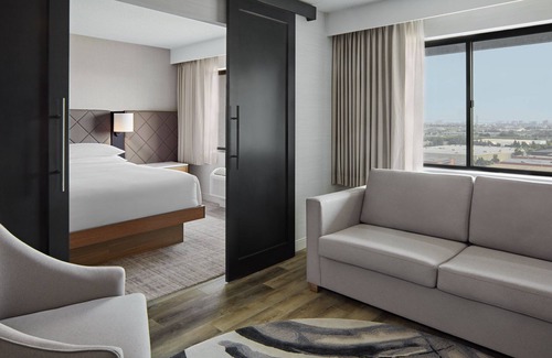 Markham Hotel | Delta Hotels by Marriott Toronto Markham