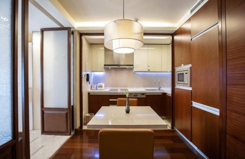Downtown Beijing Apartamento | Deluxe 1 Bedroom Apartment Dongcheng Beijing