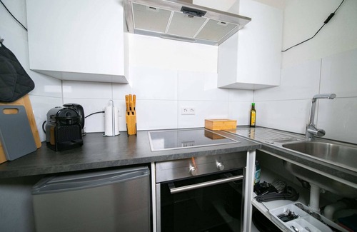 Furth-Sud Apartamento | Deluxe Apartment | Central | Fair 15Min | Kitchen
