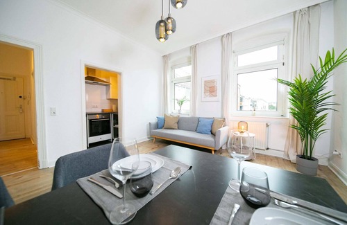 Furth-Sud Apartamento | Deluxe Apartment | Central | Fair 15Min | Kitchen