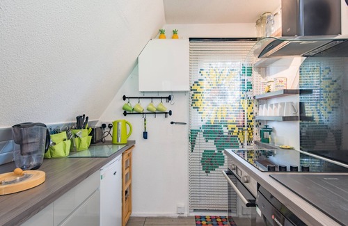 Martin Chalet De Esquí | DELUXE COASTAL Chalet near the beach with Swimming pool in Kingsdown No 53