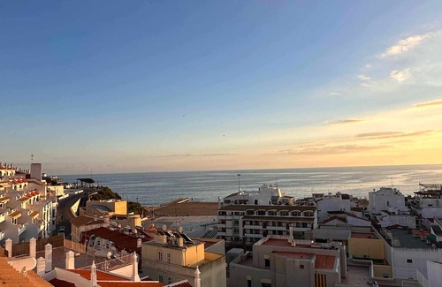 Albufeira Apartamento | Deluxe Flat by Albufeira Holidays