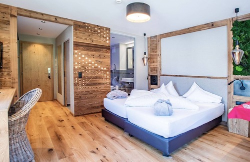 Ried im Oberinntal Casa | Deluxe Gartenblick - Hotel Riederhof Gmbh & Co KG