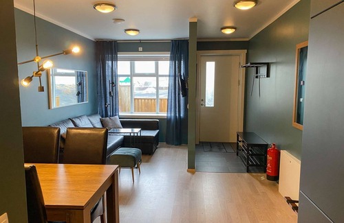Eyrarbakki Apartamento | Apartamento nuevo y moderno de 1 dormitorio en la costa