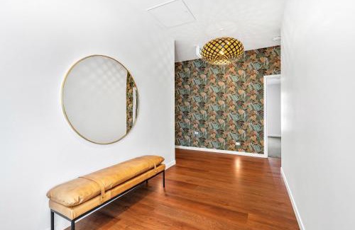 Whangarei Casa | Deluxe Queen Room at Wolfe Street