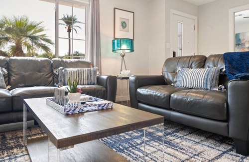 Park Scottsdale One Casa | Deluxe Ranch Home with a Hot tub, Pool, Fire pit, BBQ