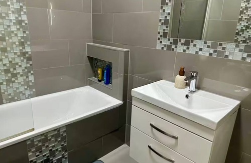 Brownswood Apartamento | Estudio-De Lujo-Baño privado con bañera-Vista a la Ciudad