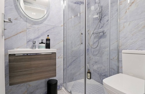 Brownswood Apartamento | Estudio-De Lujo-Baño privado con bañera-Vista a la Ciudad