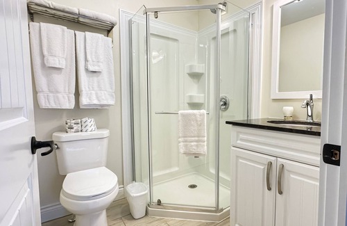 Stanley Bridge Villa | Deluxe two bedroom villa