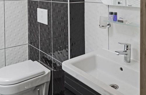 Avcilar Hotel | Demir Suite Hotel