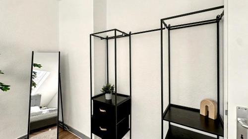 Krefeld Apartamento | Denkmal-Apartment zentral in Krefeld mit hohen Decken