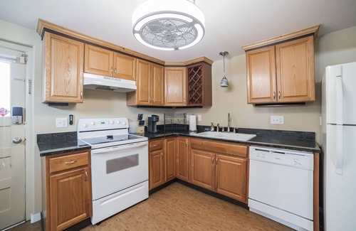 Villa Park Casa | Denver Duplex Close to Everything