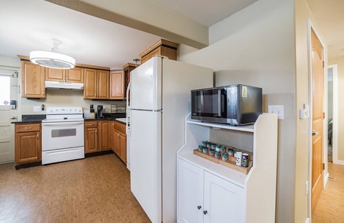 Villa Park Casa | Denver Duplex Close to Everything