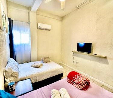 Los Cabos Apartamento | Departamento centrico, 2 habitaciones , 4 camas matrimoniales, 1 bano completo, 1 estacionamiento