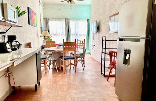 Los Cabos Apartamento | Departamento centrico, 2 habitaciones , 4 camas matrimoniales, 1 bano completo, 1 estacionamiento