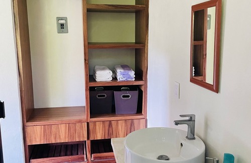 Salchi Casa | Departamento completo con vista al jardín y a 5 minutos de la playa