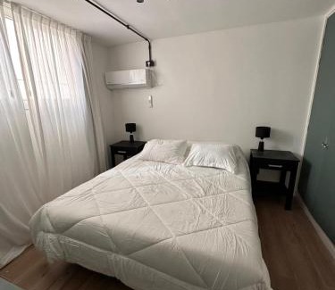 La Plata Apartamento | Departamento con balcon Centro La Plata by Lofter