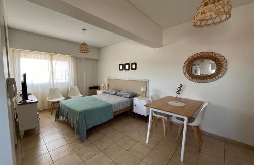 Bahía Blanca Apartamento | Departamento Misiones, equipado y luminoso con cochera opcional