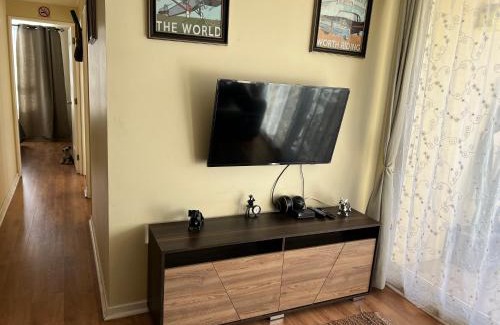 Chillan Apartamento | Departamento - Place - king Home - Factura - Central - Empresas - Parking - Wifi