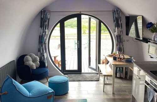 Consett Cabaña | Derecroft Glamping Luxury Lodgepods with Jacuzzi Hot Tub