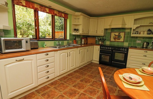 Mydroilin Cabaña | Derwen Villa