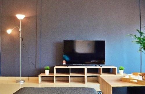 Desaru Casa | Desaru Cosy Homestay - near WaterPark, Beach, Rapid -Wifi, TVbox, Steamboat, BBQ Available