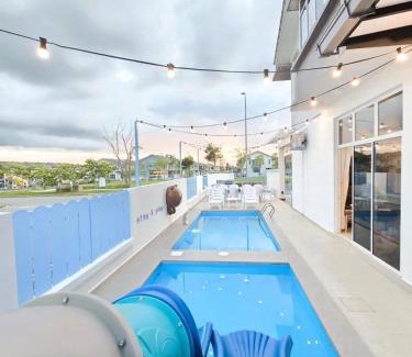 Bandar Penawar Casa | Desaru Kids Water Slide Pool & BBQ Homestay
