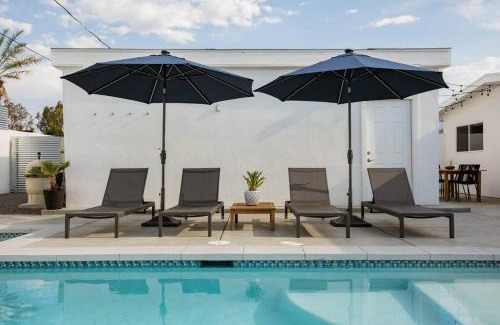 Palm Springs Casa | Desert Haus: Modern Luxury Home + Private Pool